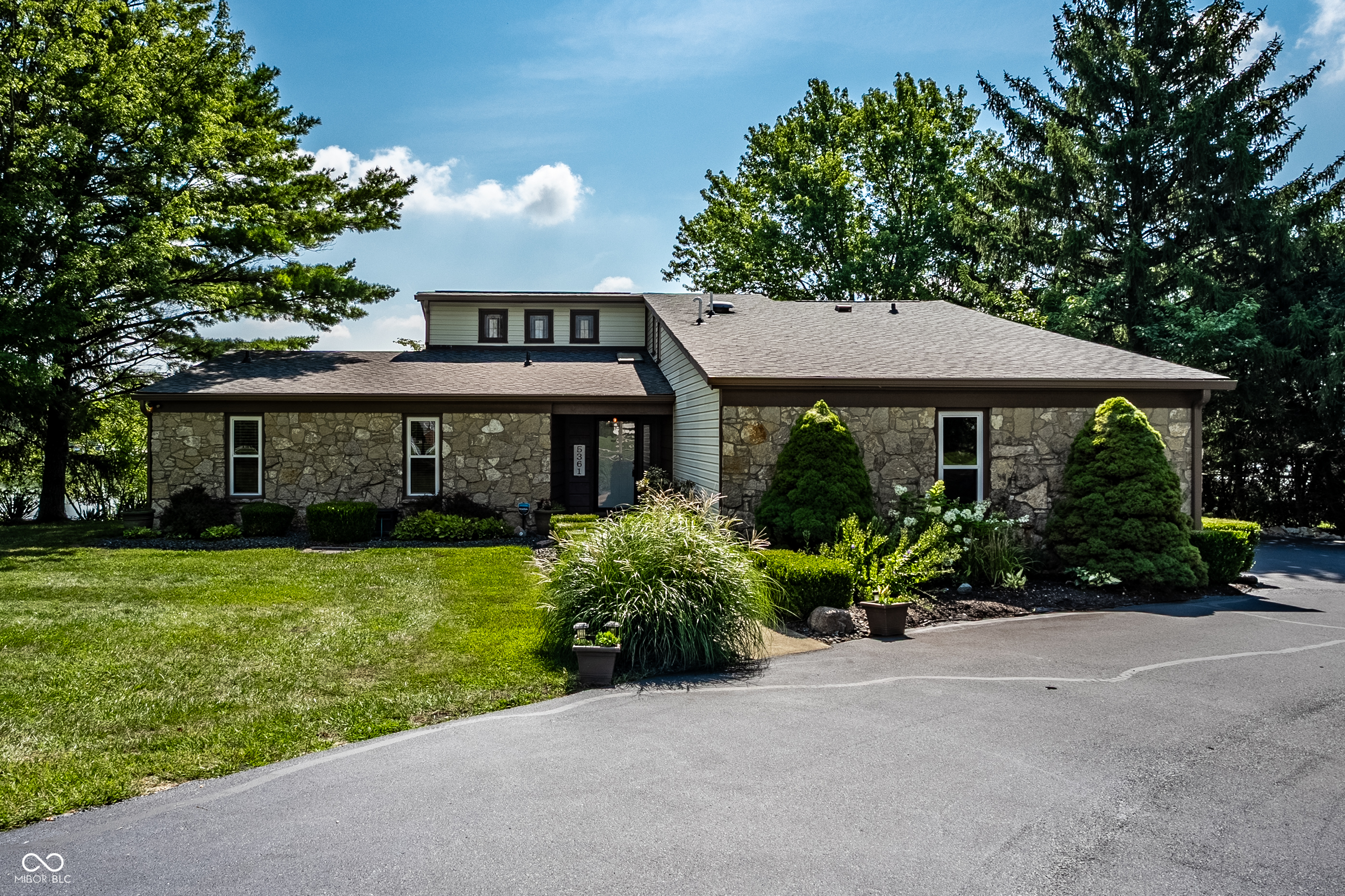 5361 N Fortville Pike