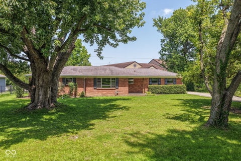 Photo of 1526 Orchard Park Drive N, Carmel, IN 46280 (MLS # 22087953)