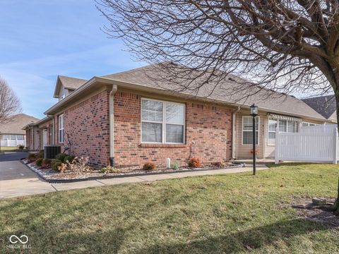 6147 Old Course Place Indianapolis IN 46237