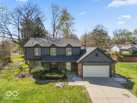 Photo of 3270 Acacia Drive, Indianapolis, IN 46214 (MLS # 22093953)