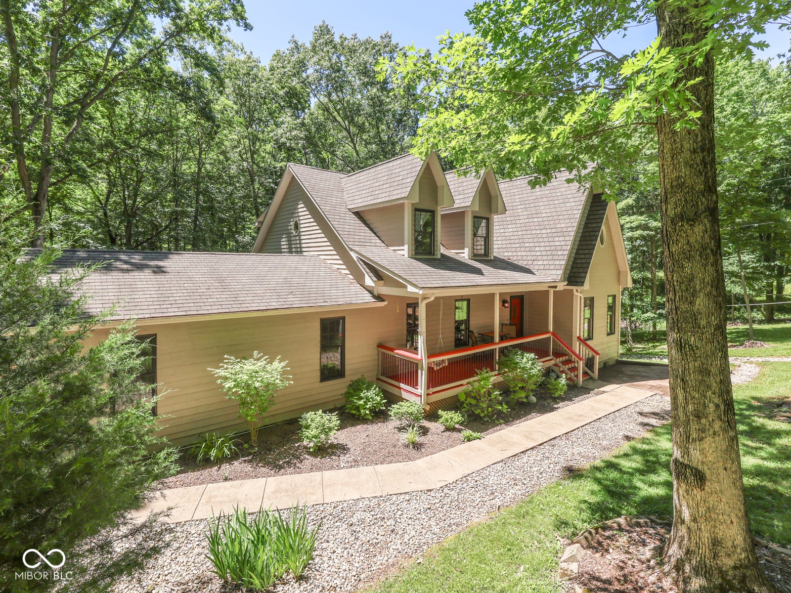 8194 Center Lake Road