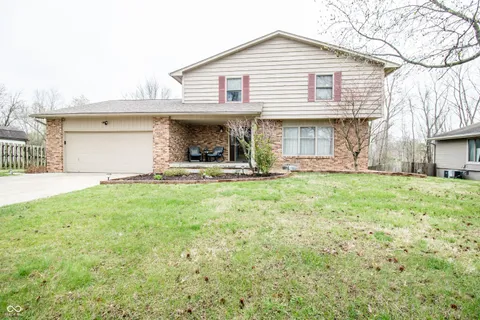 632 Ridgeview Lane, Columbus, IN 47201 - MLS#: 22031250