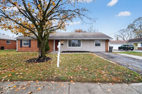 Photo of 1909 Schwier Drive, Indianapolis, IN 46229 (MLS # 22074090)