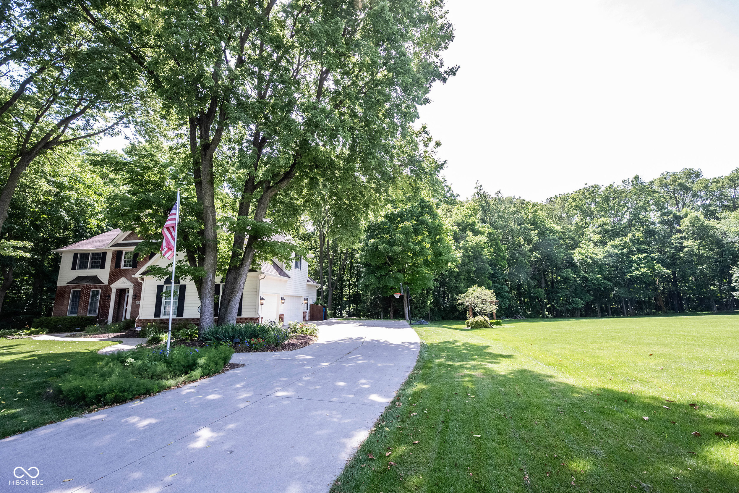 9695 Coyote Court