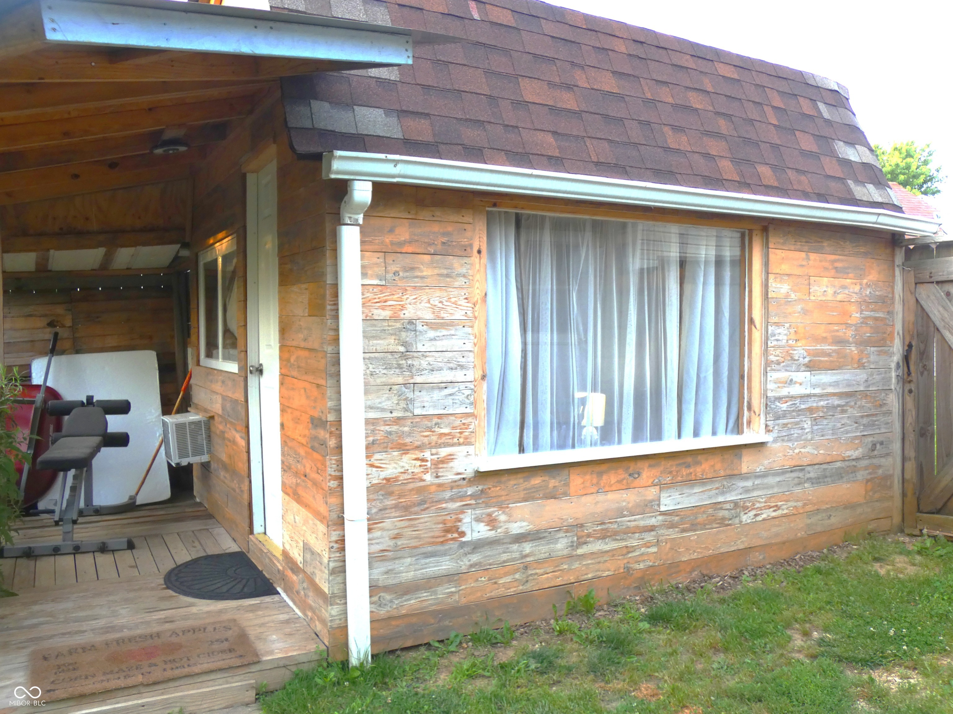 1058 Creekwood Lane