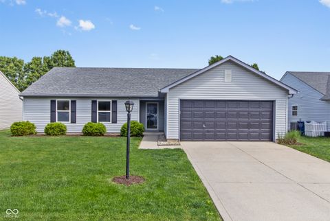 Photo of 19551 Amber Way, Noblesville, IN 46060 (MLS # 22102887)