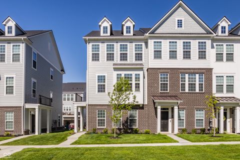 Photo of 14561 Elsmere Lane, Carmel, IN 46074 (MLS # 22100815)