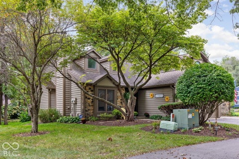 Photo of 2211 Van Ness Place, Indianapolis, IN 46240 (MLS # 22129035)