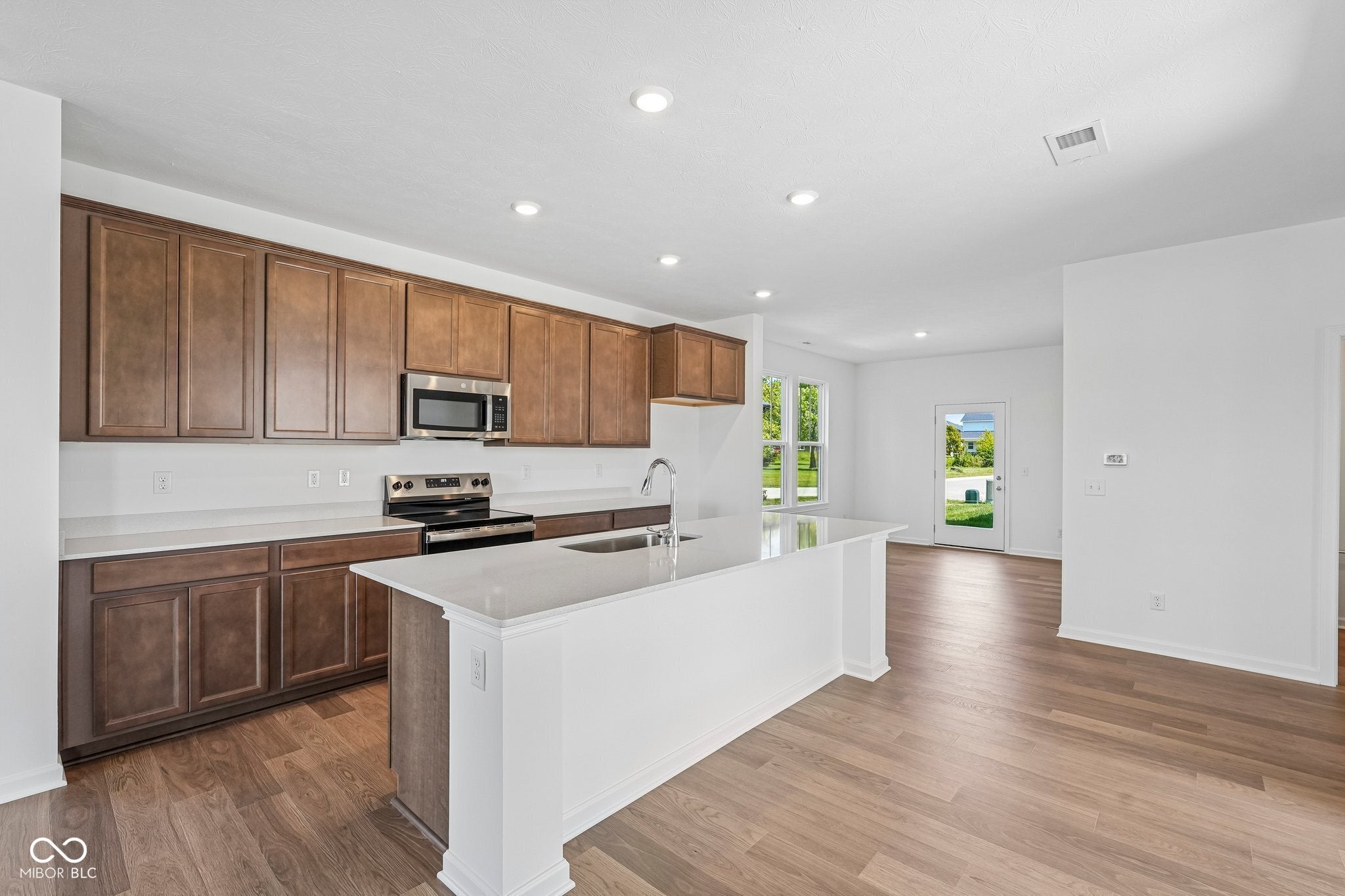2584 Prism Way
