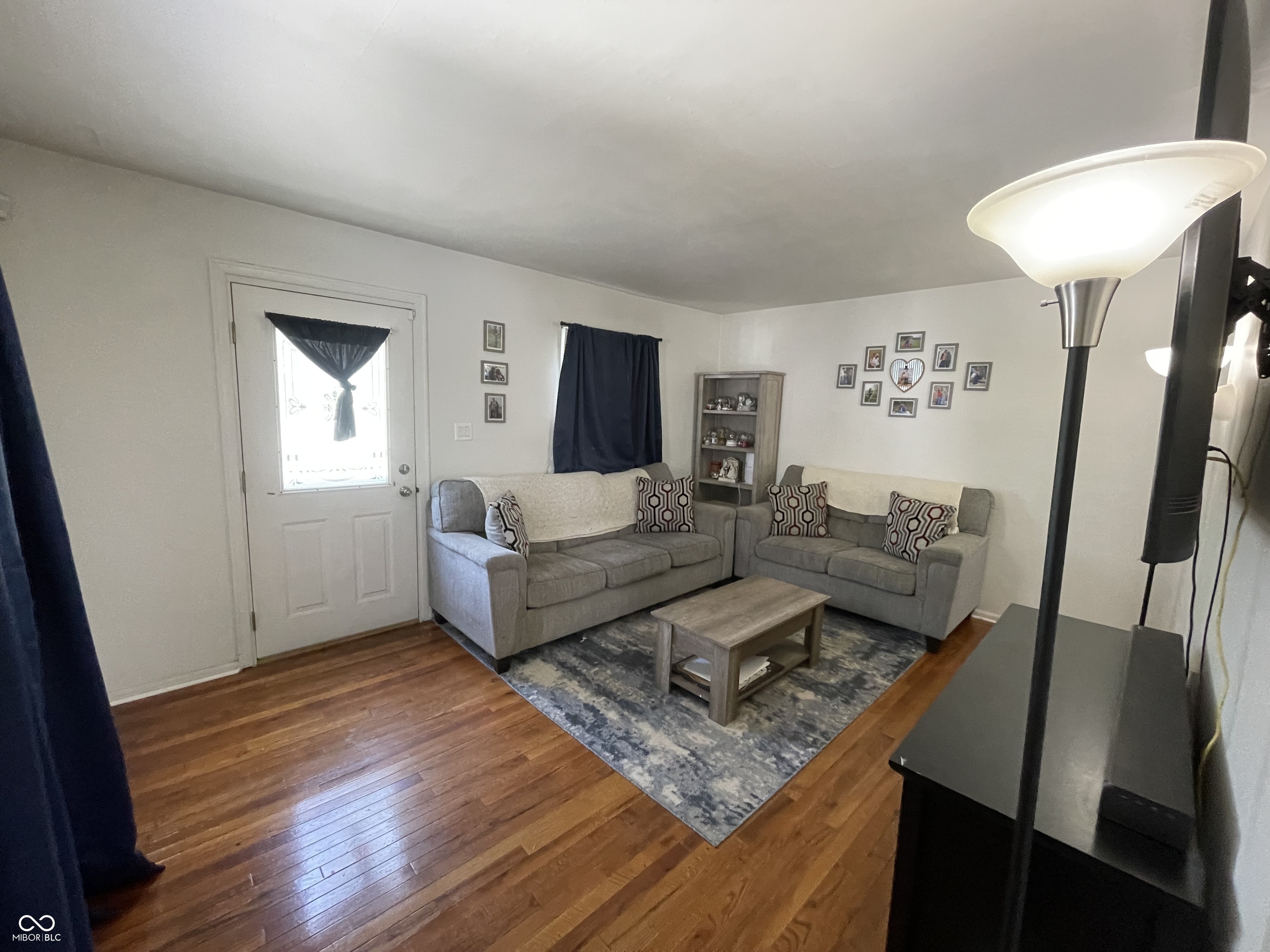 3205 W Minnesota Street
