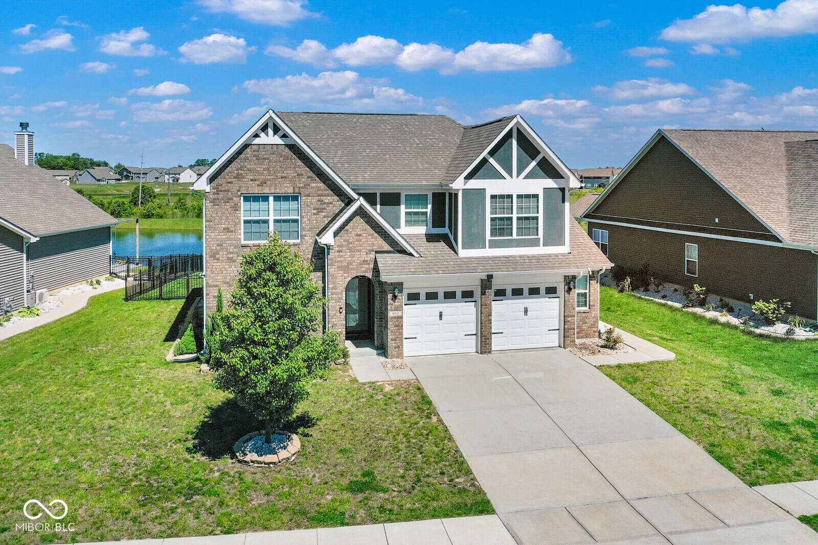 992 Cherry Tree Lane