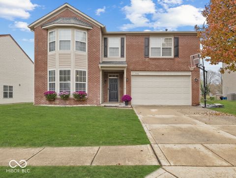 Photo of 7154 Bruin Drive, Indianapolis, IN 46237 (MLS # 22073733)