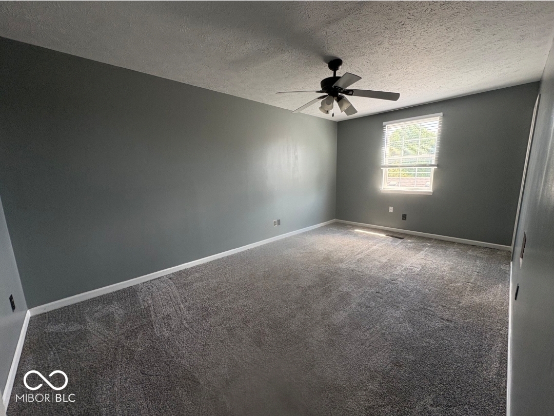 3916 N Bressingham Drive