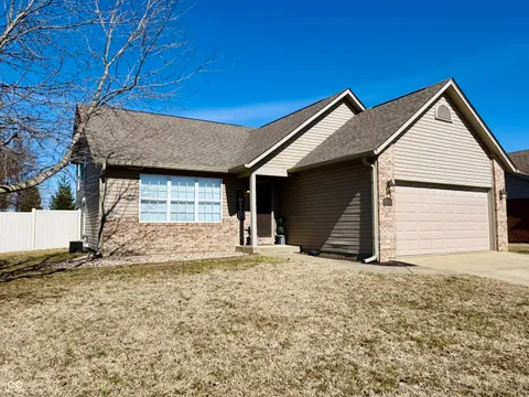 1934 St James Place, Columbus, IN 47201 - MLS#: 22026009