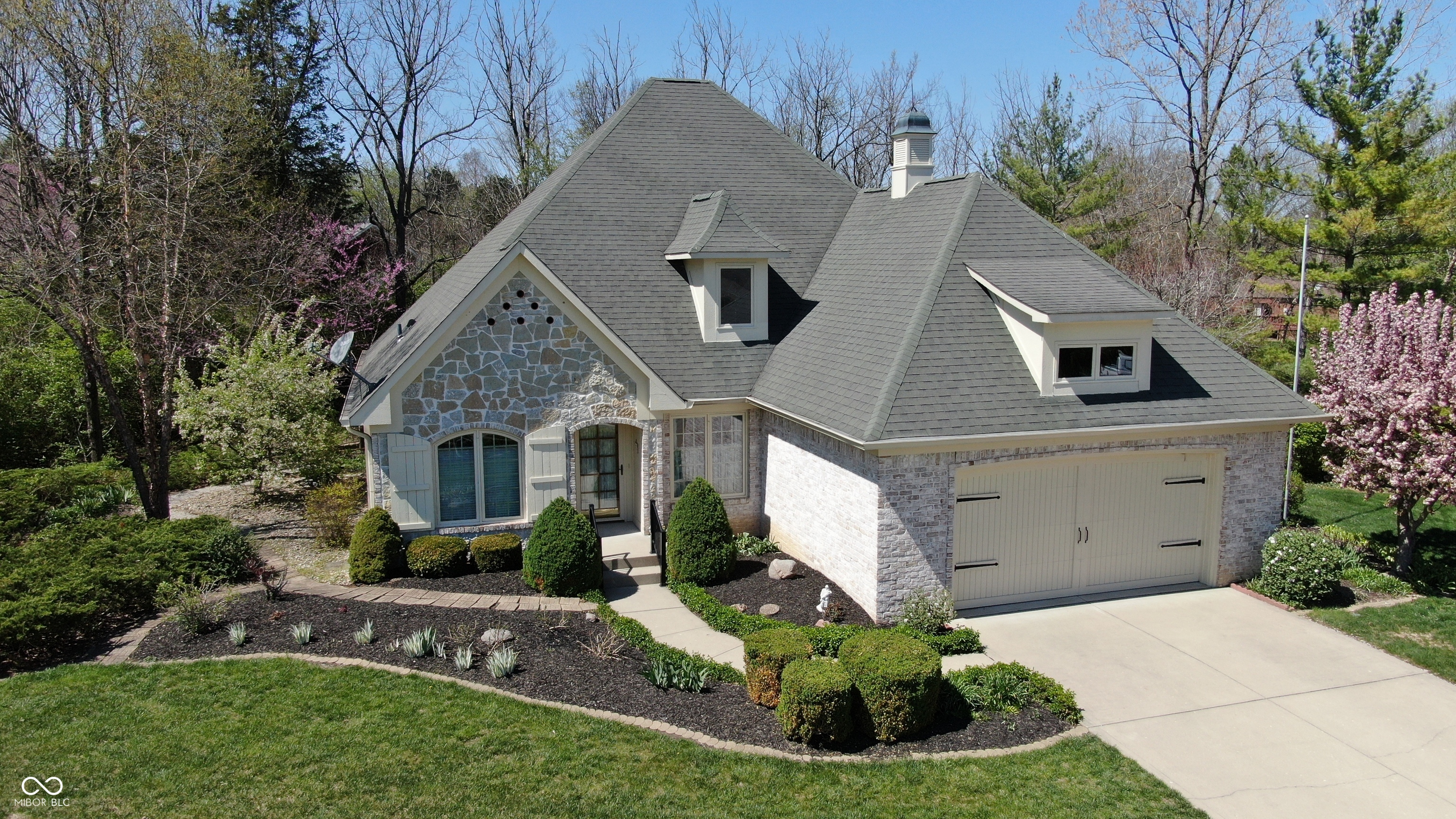 764 Willow Ridge Court