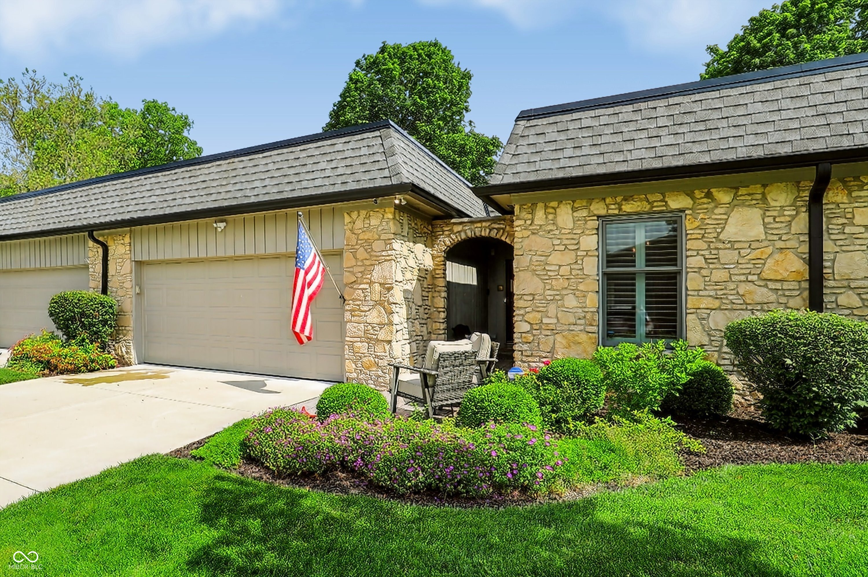 1058 Carters Grove