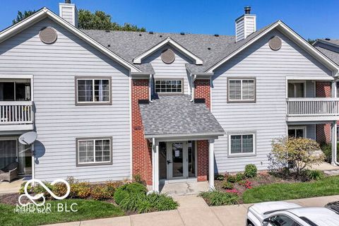 Photo of 8418 Glenwillow Lane #101, Indianapolis, IN 46278 (MLS # 22090314)