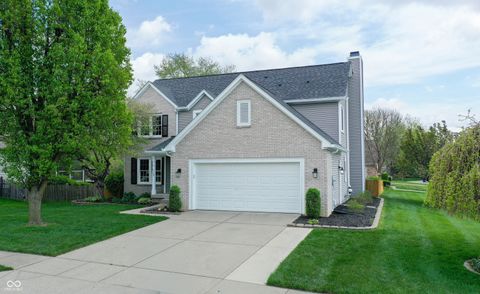 Photo of 6129 Albury Drive, Indianapolis, IN 46236 (MLS # 22095579)
