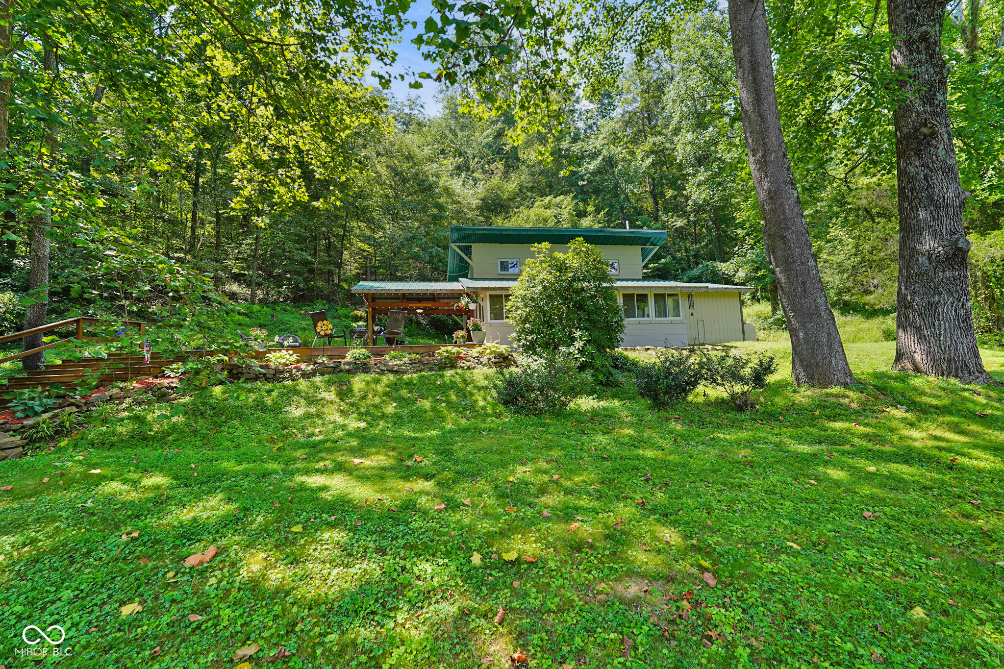 3978 State Road 135 S