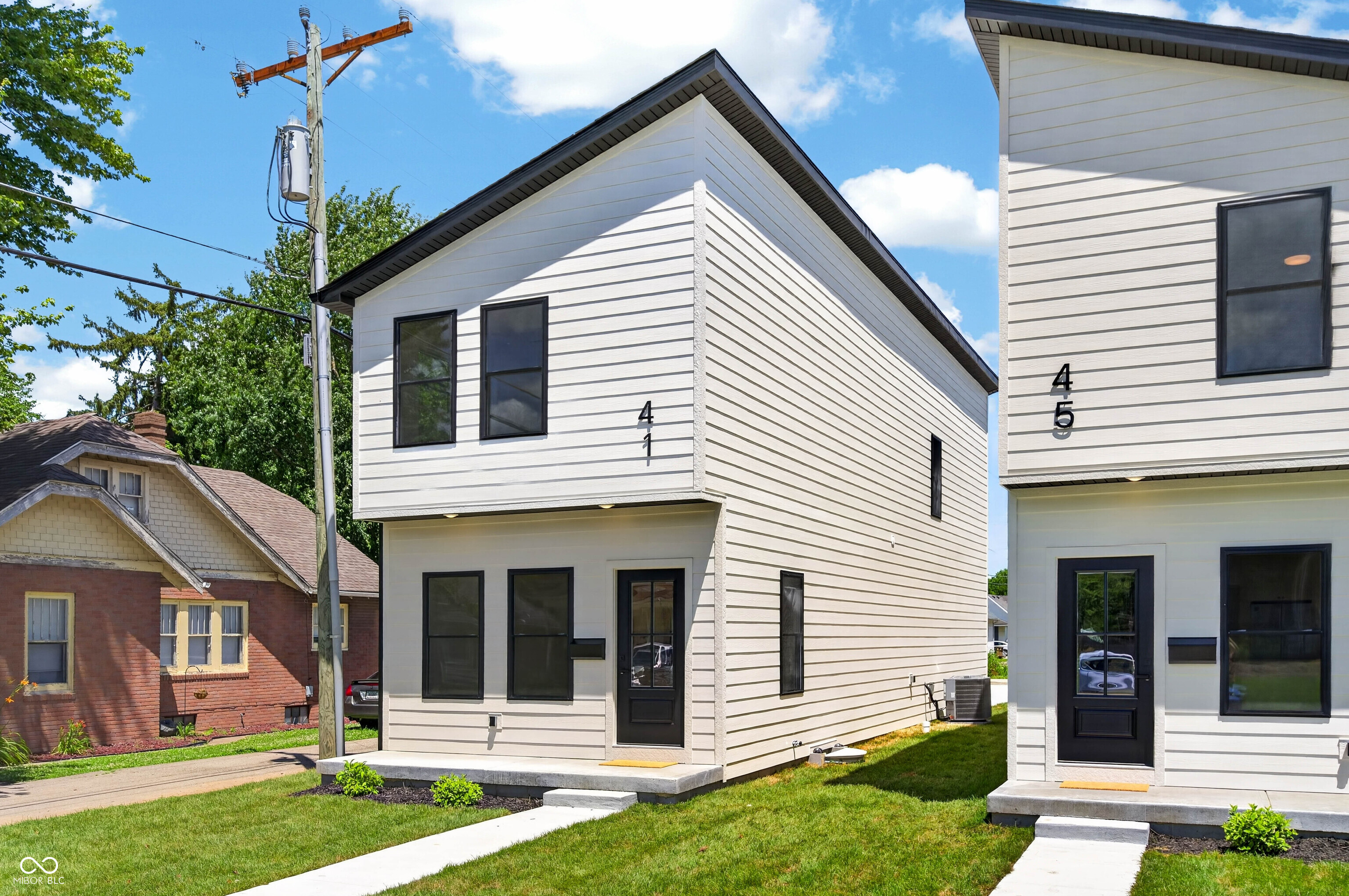 41 S Beatty Street