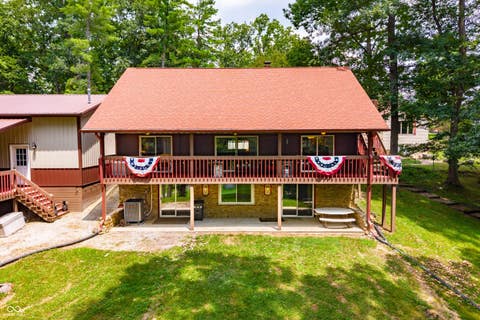 Photo of 633 W Hemphill DR, Nineveh, IN 46164 (MLS # 22113452)
