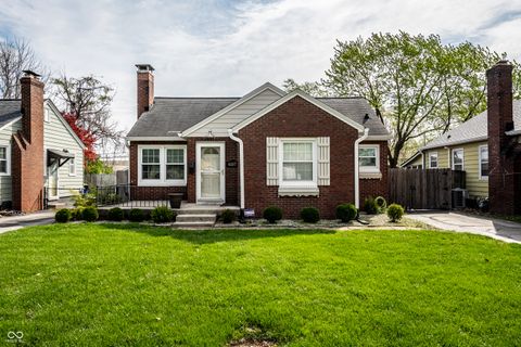 Photo of 6107 Burlington Avenue, Indianapolis, IN 46220 (MLS # 22094663)