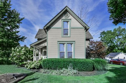 Photo of 610 N Rangeline Road, Carmel, IN 46032 (MLS # 22068157)