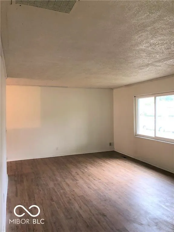 Indianapolis, Indiana 46226, United States, 3 Bedrooms Bedrooms, ,1 BathroomBathrooms,Residential,Active,136869