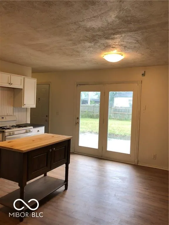 Indianapolis, Indiana 46226, United States, 3 Bedrooms Bedrooms, ,1 BathroomBathrooms,Residential,Active,136869