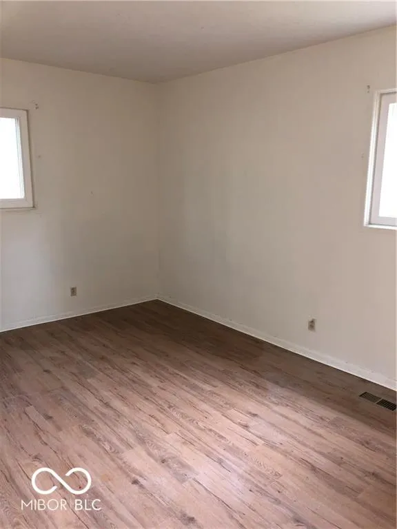 Indianapolis, Indiana 46226, United States, 3 Bedrooms Bedrooms, ,1 BathroomBathrooms,Residential,Active,136869