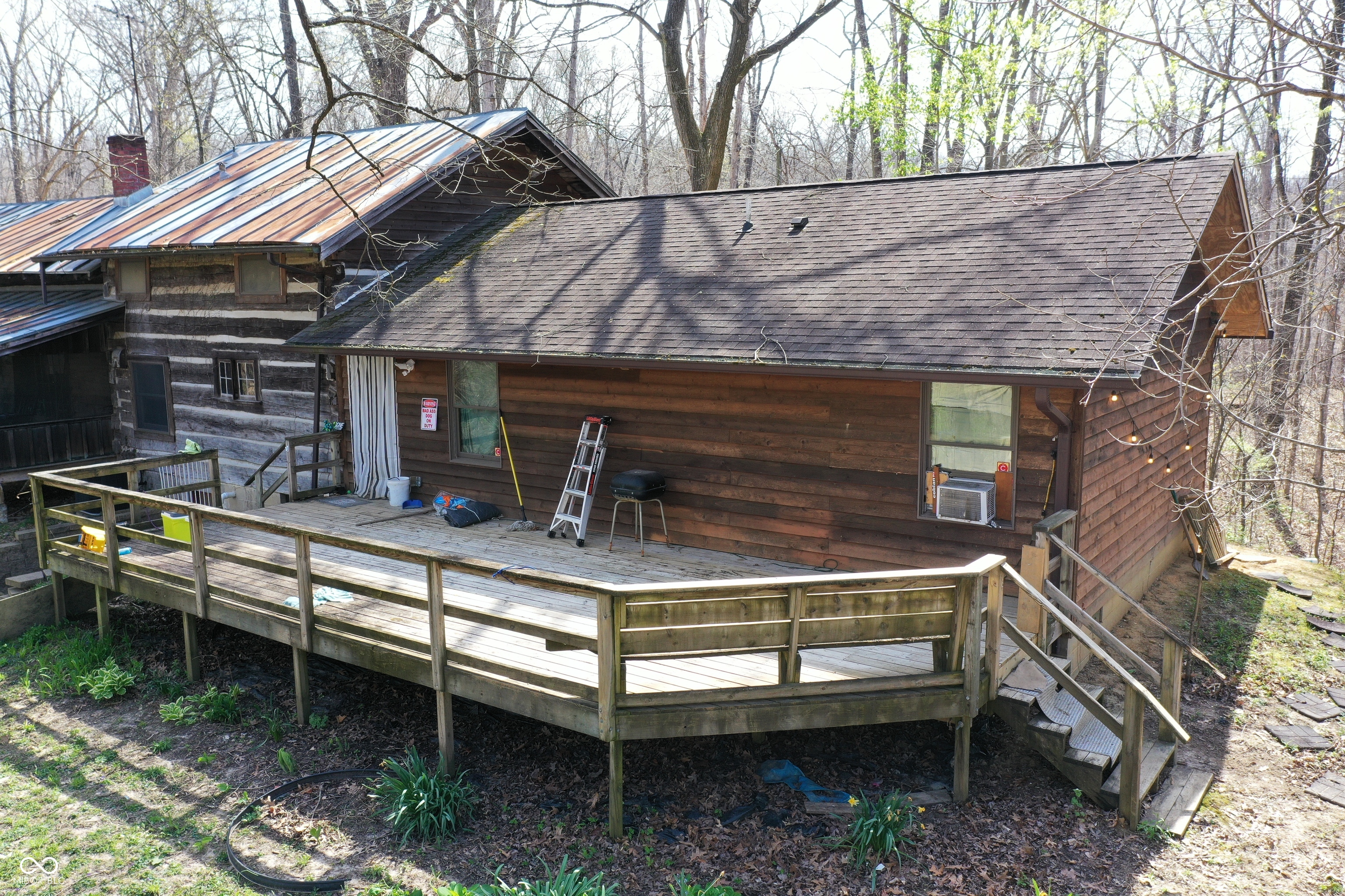 4562 State Road 135 N