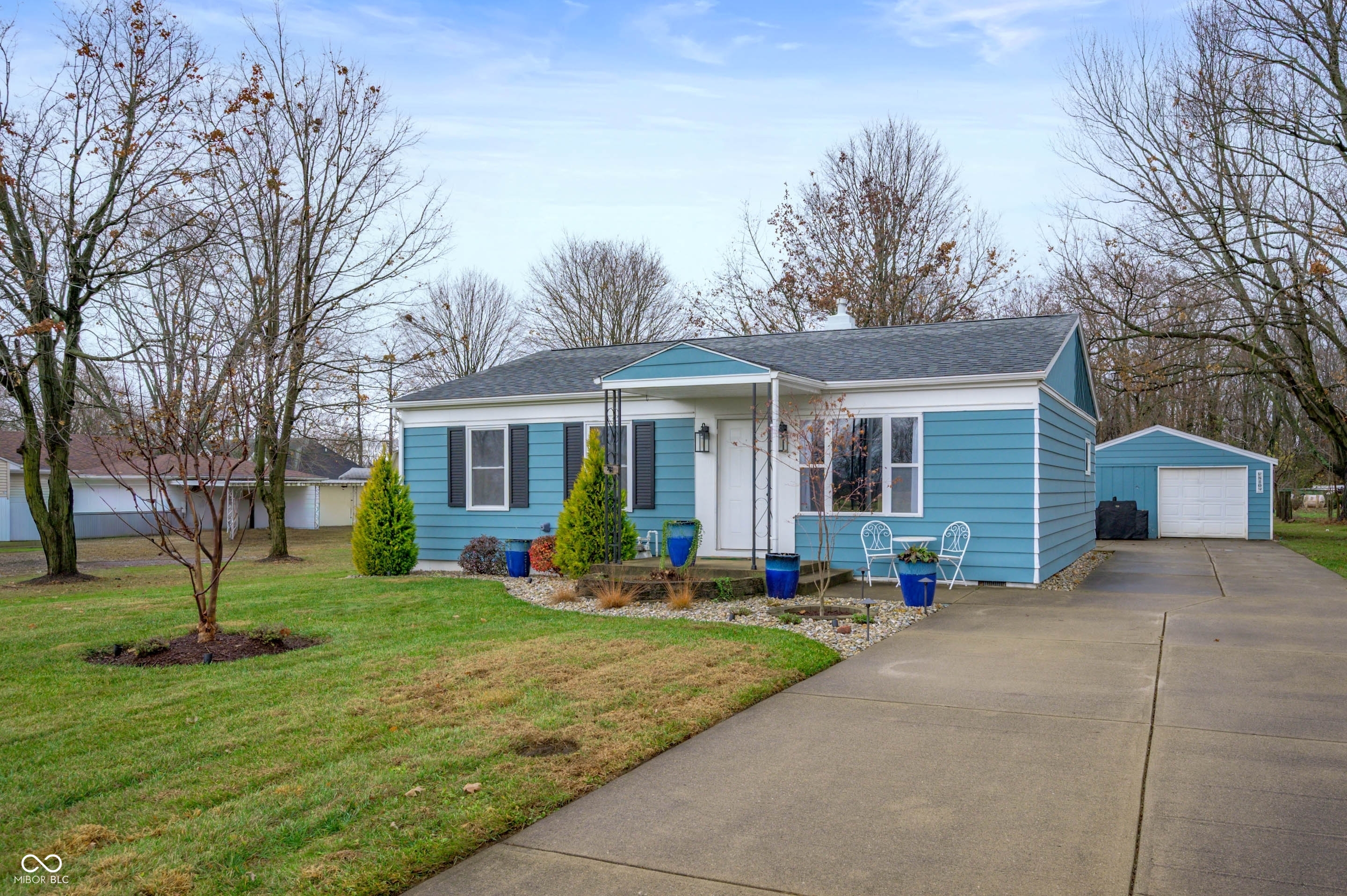 840 S Broadway Street