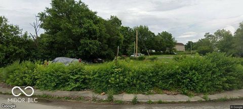 1907 Hillside Avenue Indianapolis IN 46218