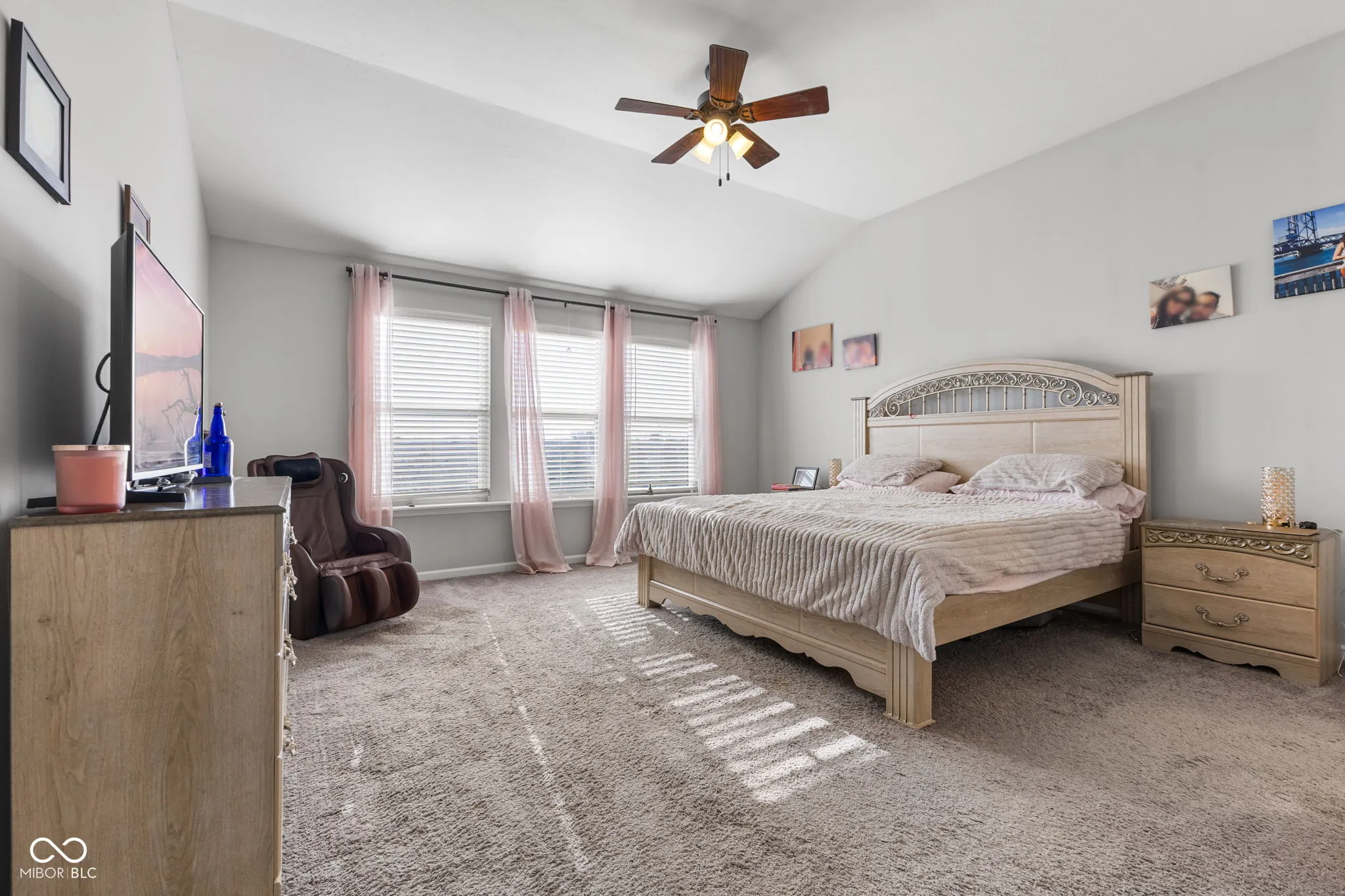 Plainfield, Indiana 46168, United States, 4 Bedrooms Bedrooms, ,4 BathroomsBathrooms,Residential,Active,29704