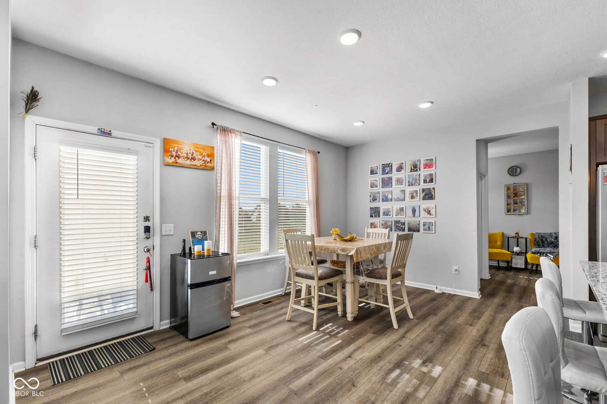 Plainfield, Indiana 46168, United States, 4 Bedrooms Bedrooms, ,4 BathroomsBathrooms,Residential,Active,29704