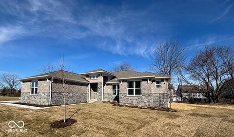 Photo of 6890 Enclave Drive, McCordsville, IN 46055 (MLS # 22024199)