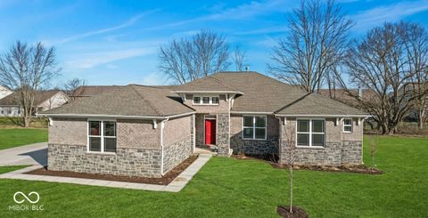 Photo of 6890 Enclave Drive, McCordsville, IN 46055 (MLS # 22024199)