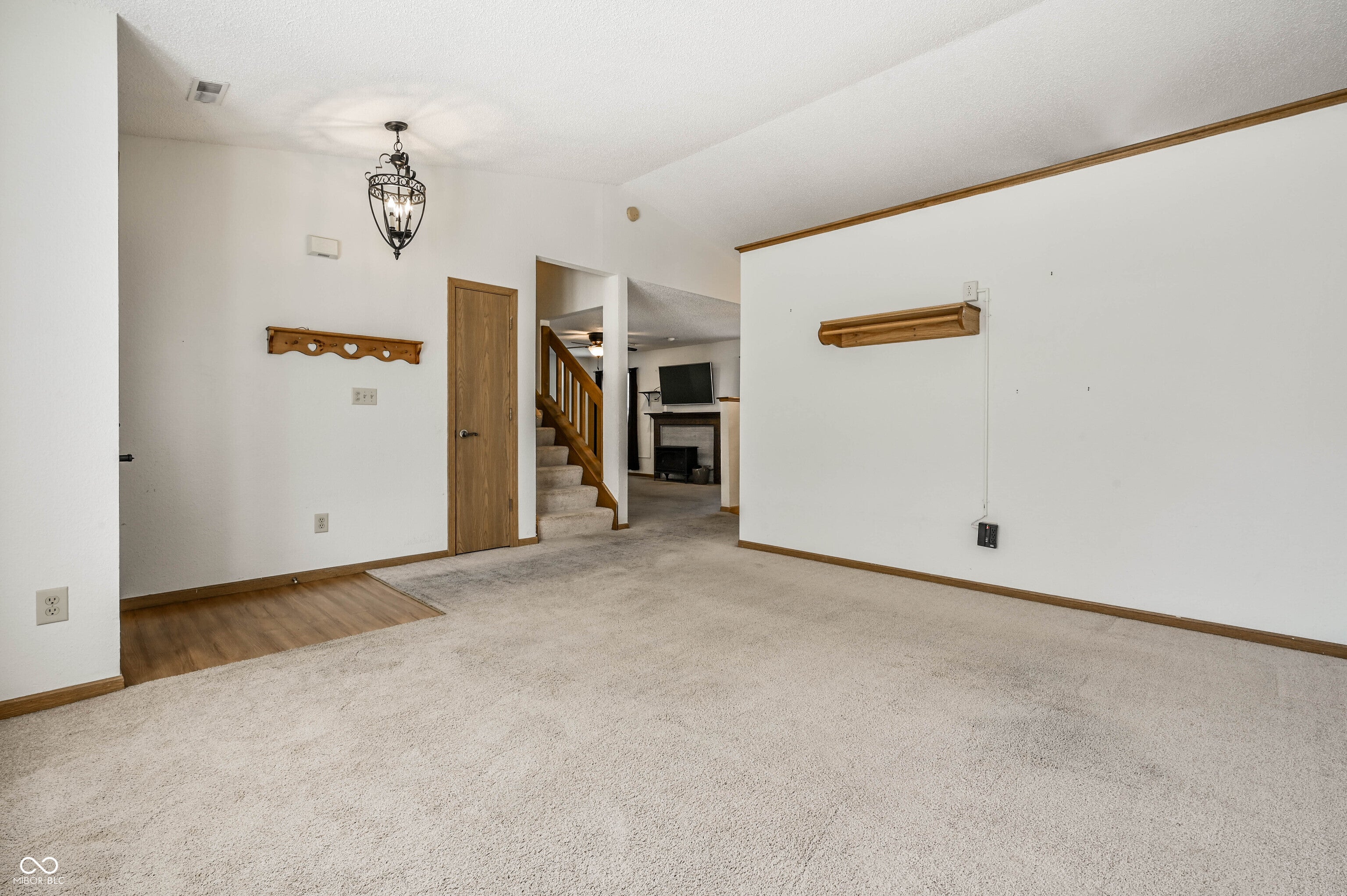 8632 N Burbrink Drive
