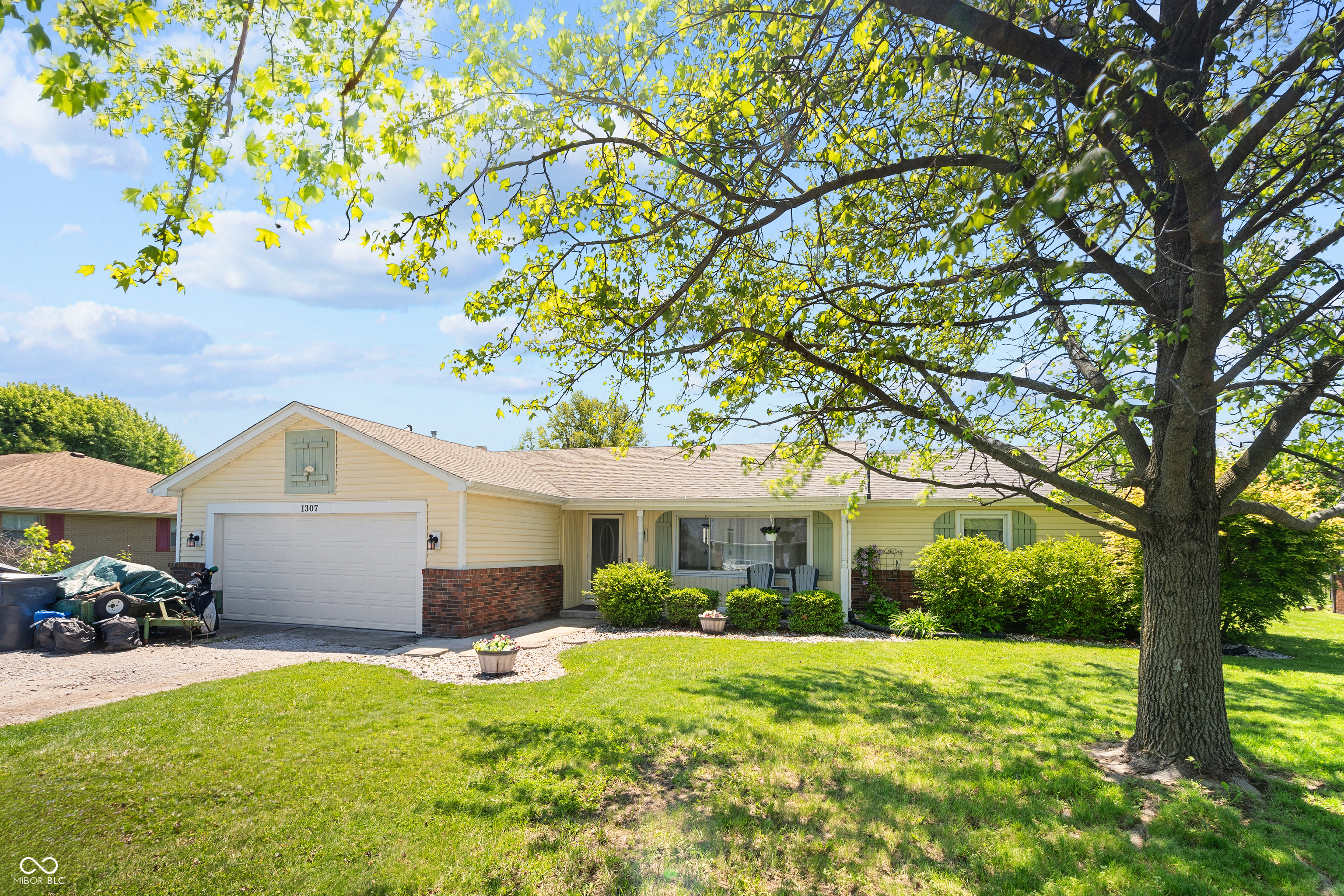 1307 Garnet Drive