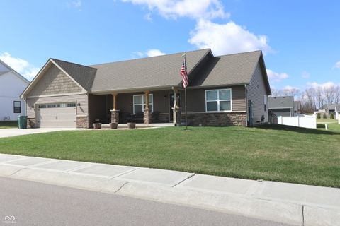 Photo of 157 Bentley Drive, Crawfordsville, IN 47933 (MLS # 22089500)