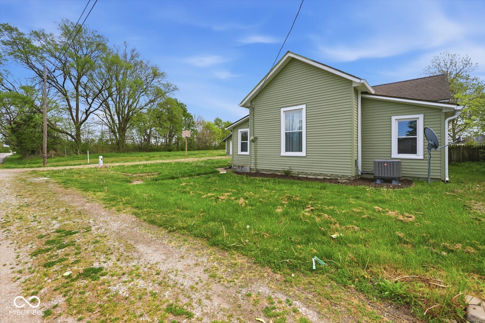 10941 N County Road 1050 E