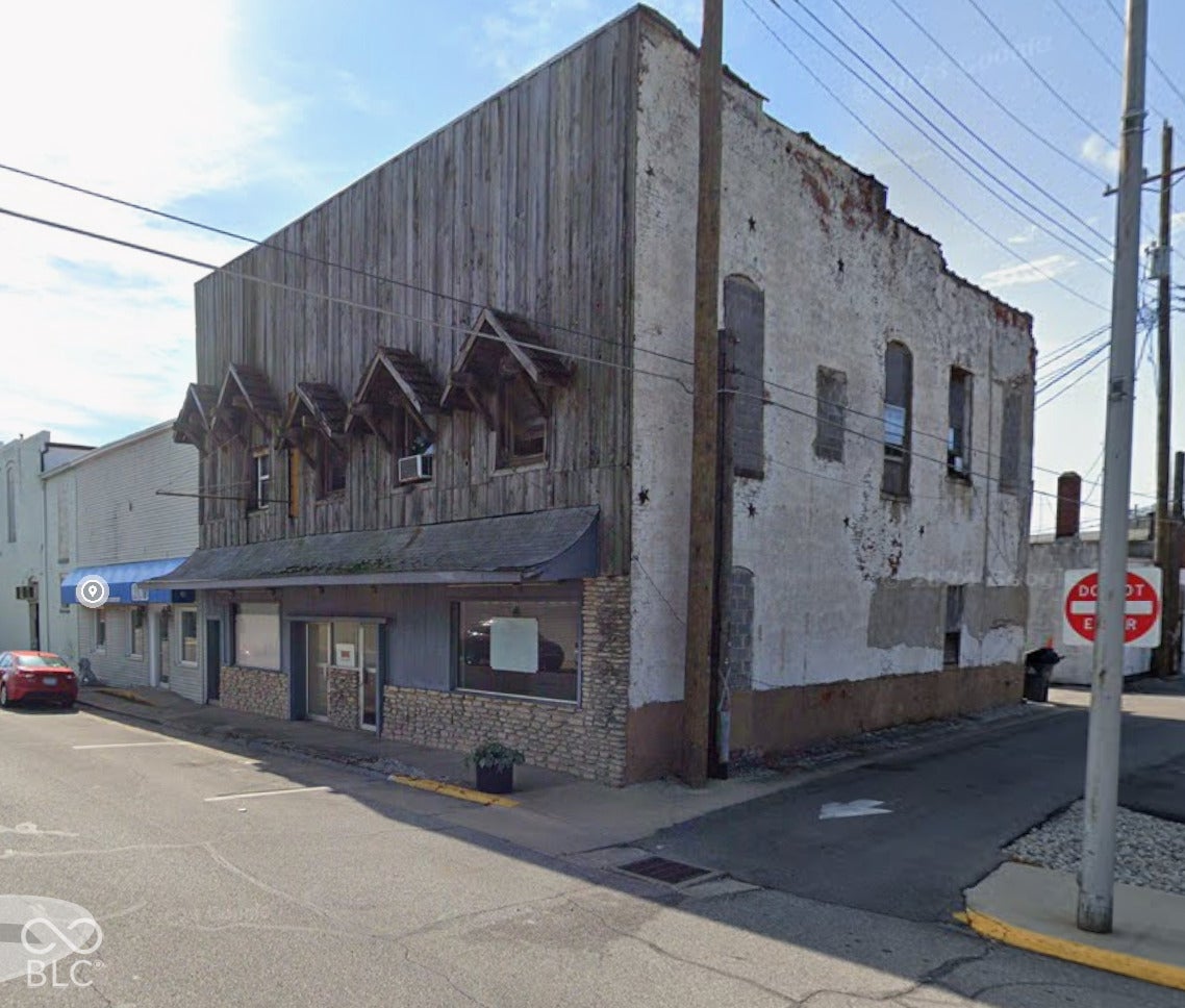 113 W 3rd Street