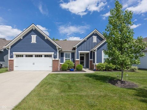 Photo of 20149 Willenhall Court, Westfield, IN 46074 (MLS # 22108144)