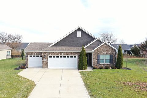 121 Halldale Drive Whiteland IN 46184