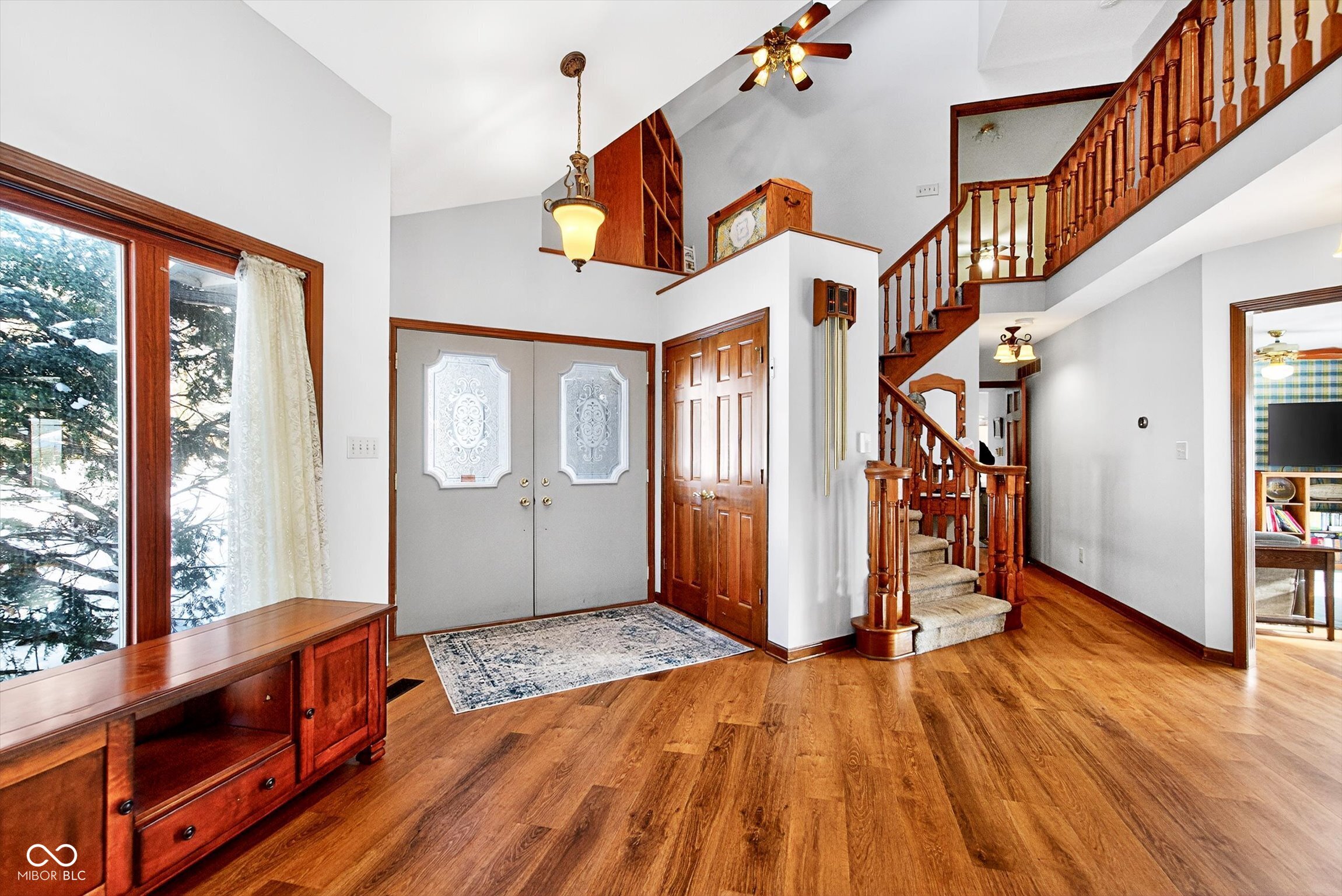 2020 S Oakwood Drive