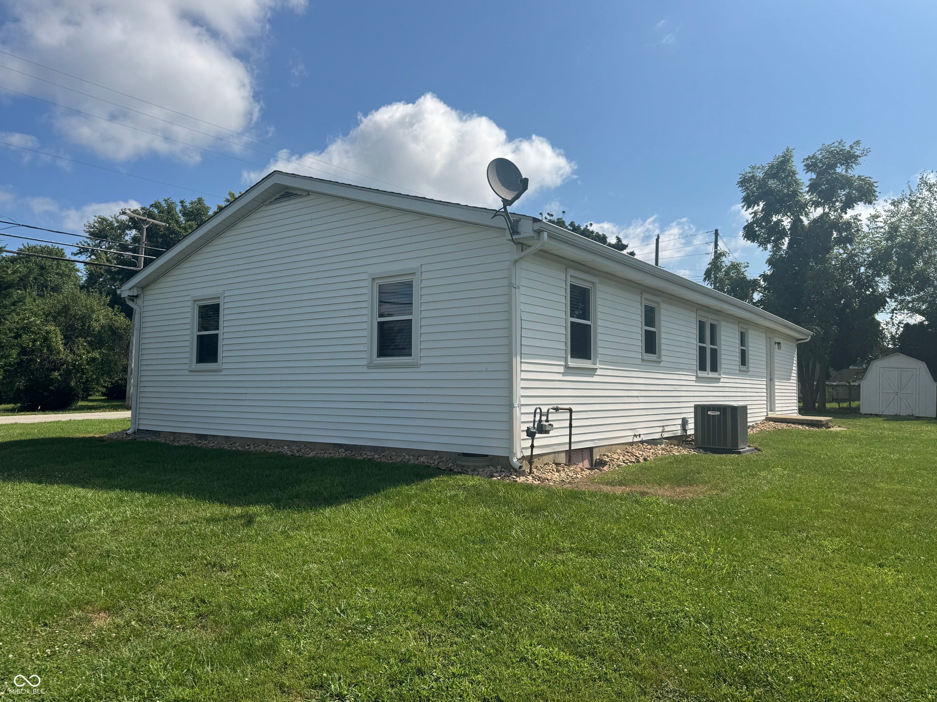 407 W Park Road