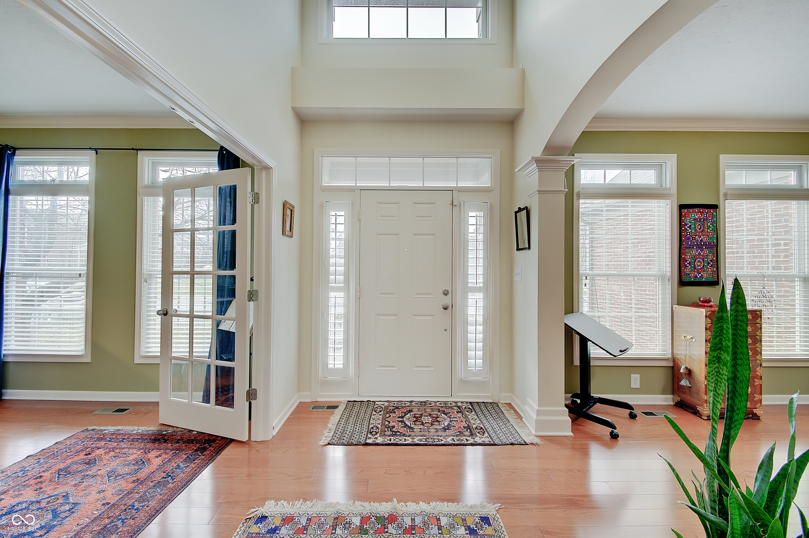 14427 Murphy Circle E