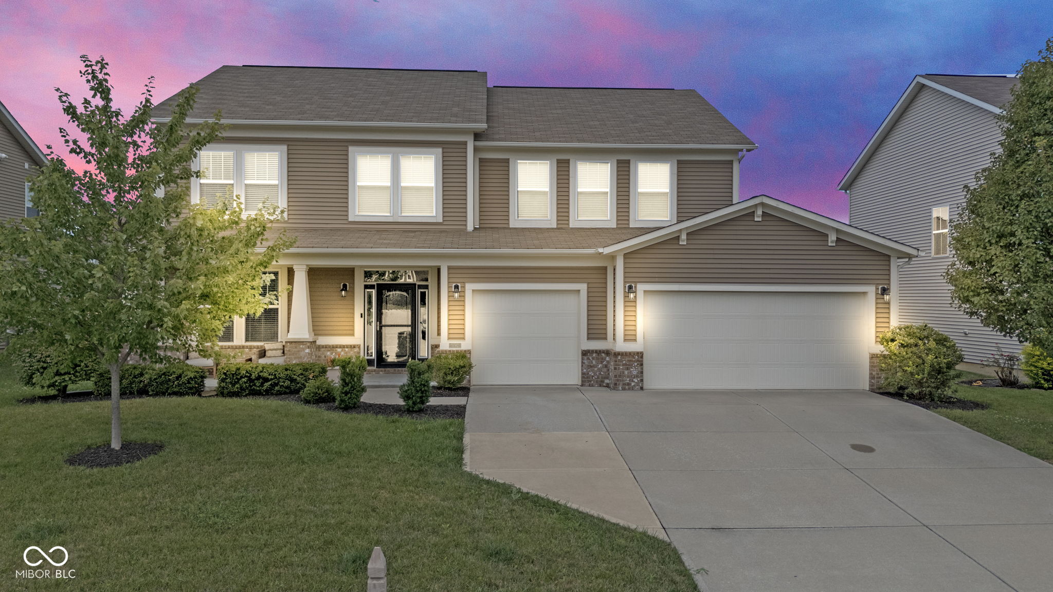 5792 Grevillea Lane