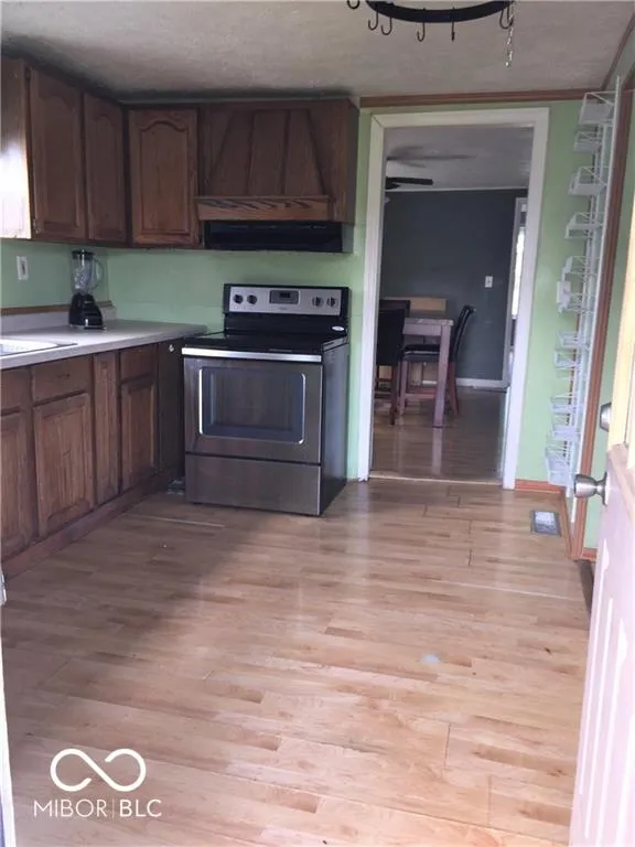 Kokomo, Indiana 46901, United States, 2 Bedrooms Bedrooms, ,1 BathroomBathrooms,Residential,Pending,102847