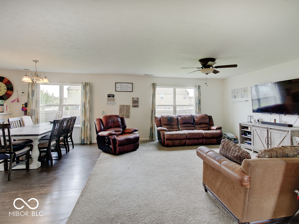 1255 Crabapple Road